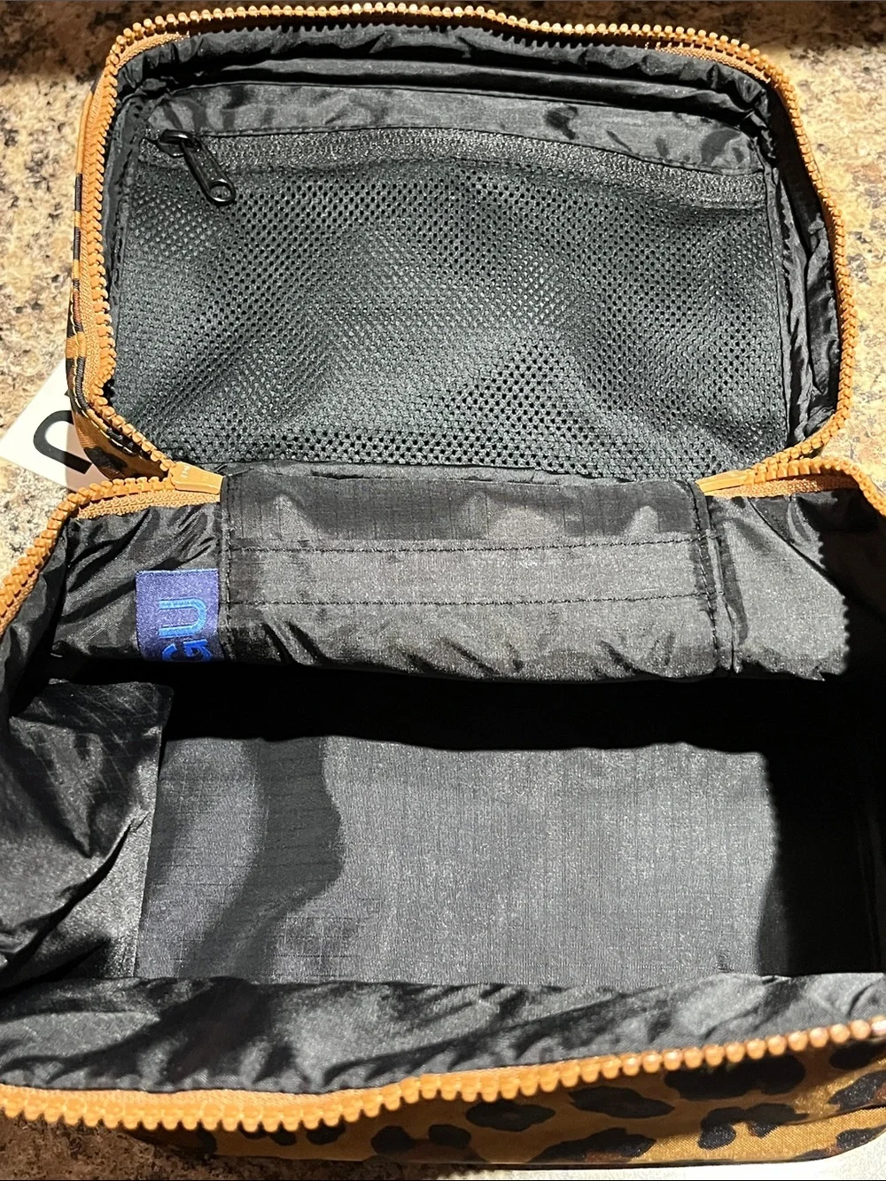 BAGGU Large Cosmetic Case In Leopard